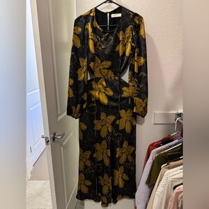 ASTR THE LABEL- FLORAL QUINN CUTOUT MAXI DRESS - BLACK